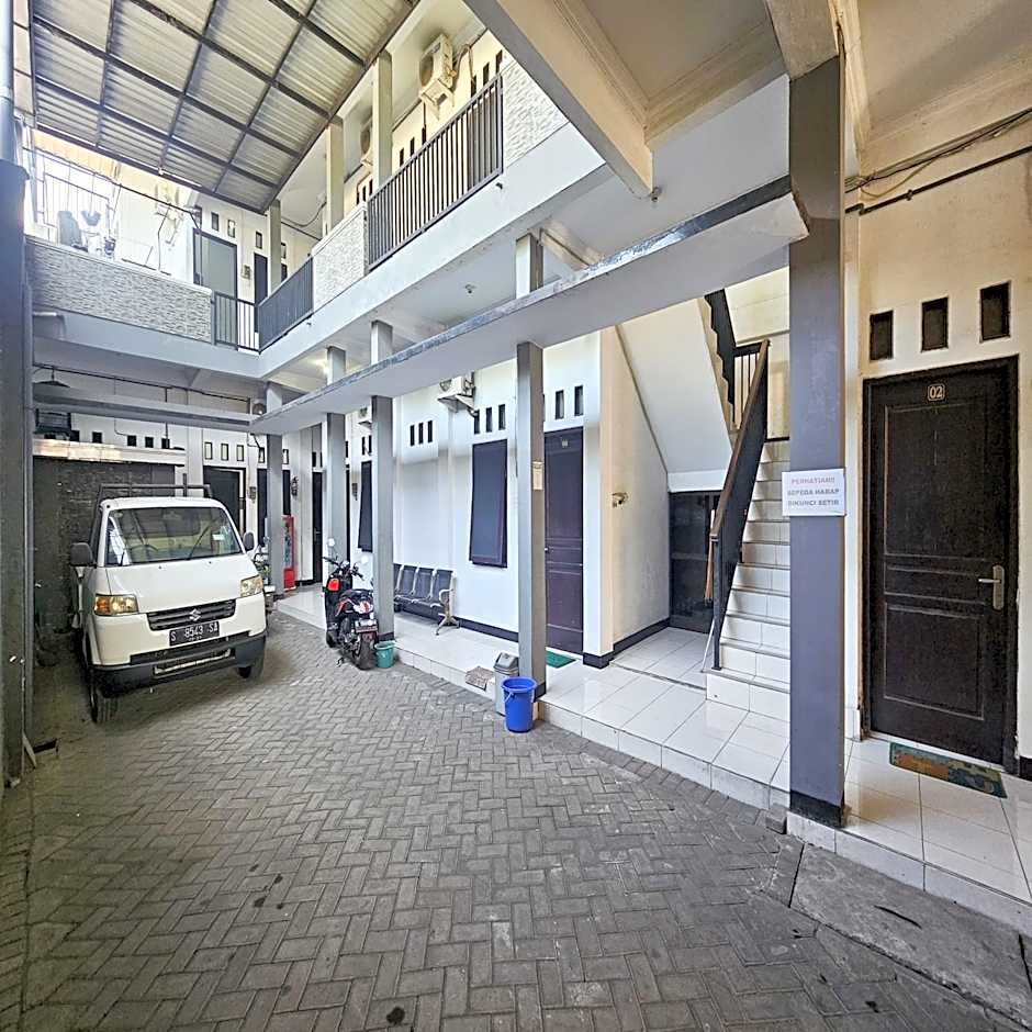 Ijen Homestay Mojokerto RedPartner