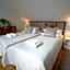 Crystal Suites Chez Helena