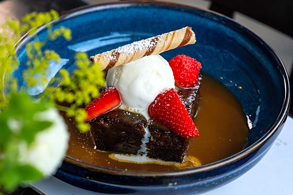 The Upper Largo Hotel & Restaurant