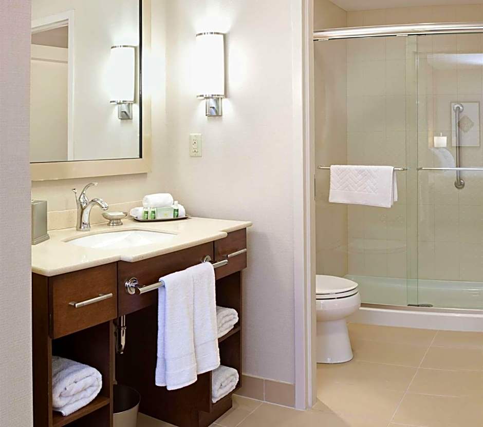 Homewood Suites By Hilton Halifax Downtown