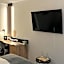 Hotel Senator