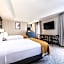 The Sam Houston, Curio Collection By Hilton