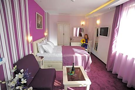 Deluxe Double Room with Balcony