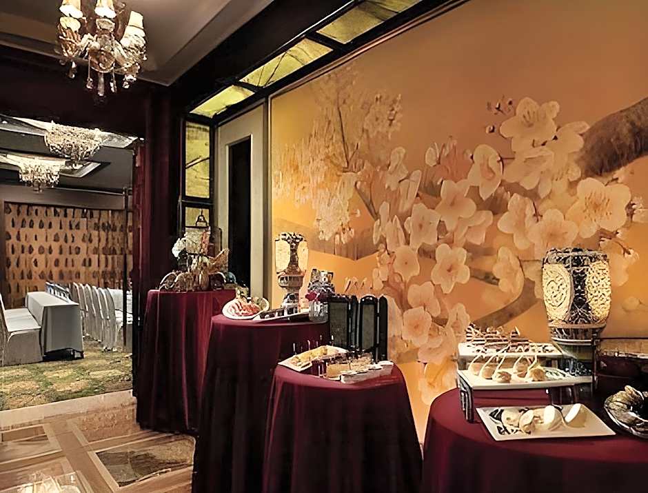 Wuhan Ramada Plaza Tian Lu Hotel