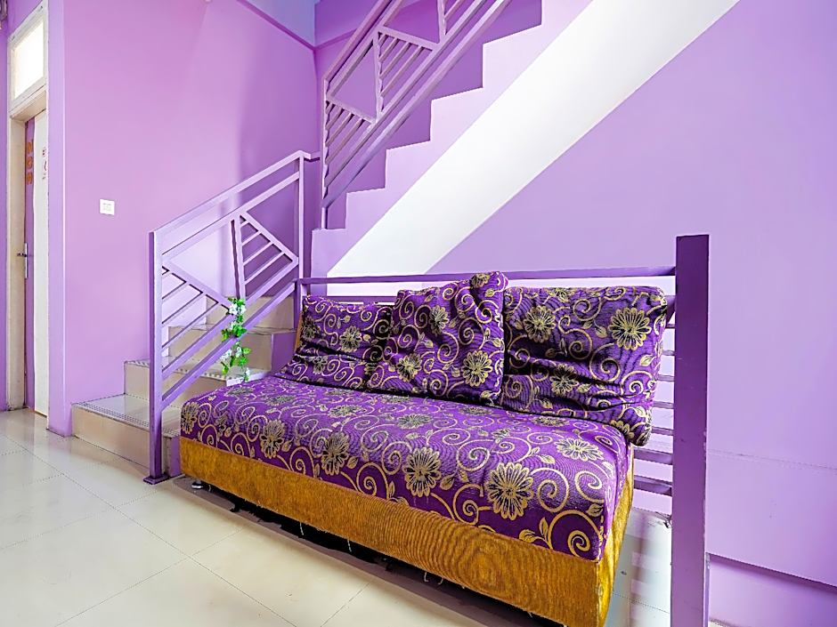 OYO 91299 Violet Guest House