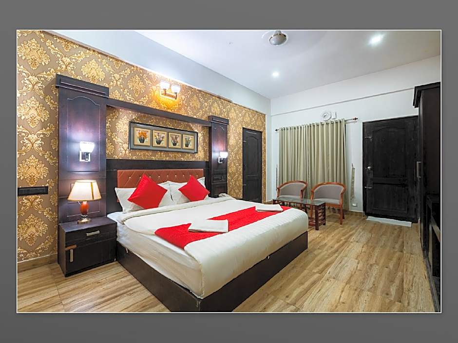 Periyar Mountain Palace by Thavika, Thekkady