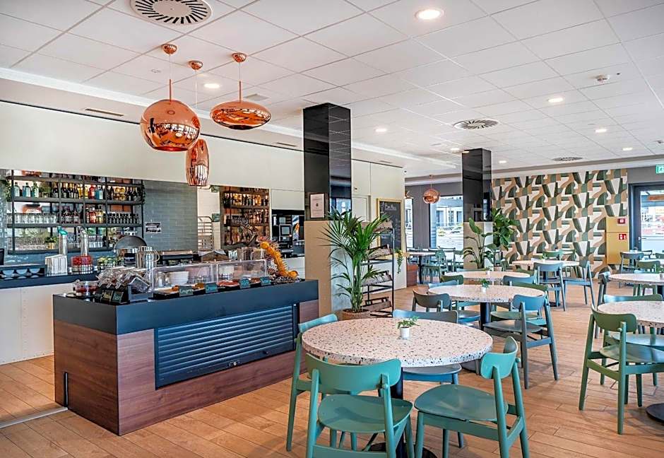 B&B HOTEL Zürich Airport