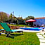 Carvoeiro B&B and SPA