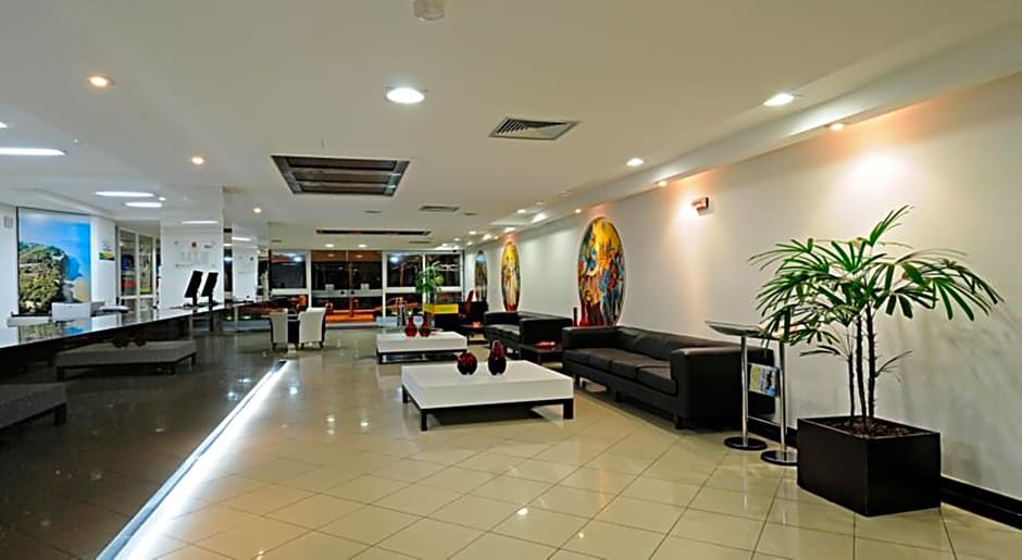 Nobile Suites Tambau