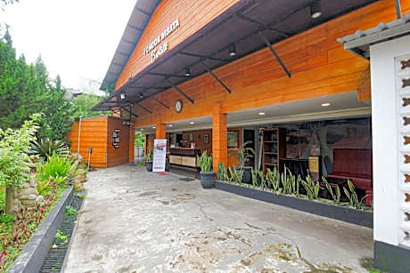 Bwalk Hotel Malang
