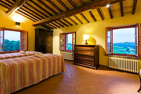 Three-Bedroom Apartment (5 Adults)