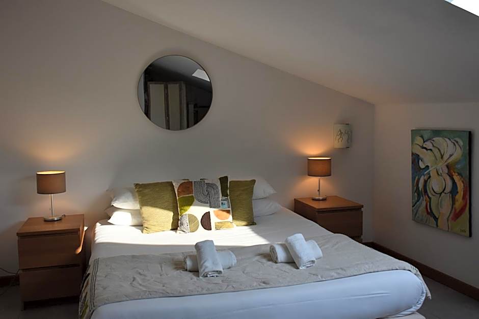 Hôtel Restaurant Petra Cinta