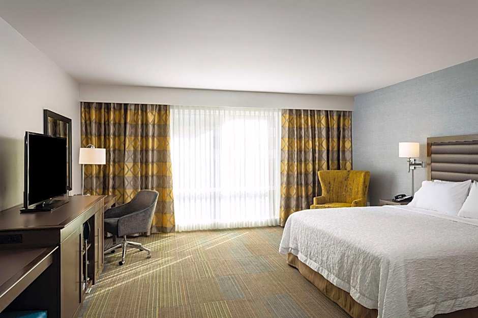 Hampton Inn & Suites by Hilton Seattle/Northgate