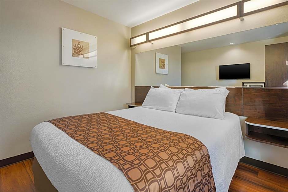 SureStay Plus Hotel by Best Western Buckhannon