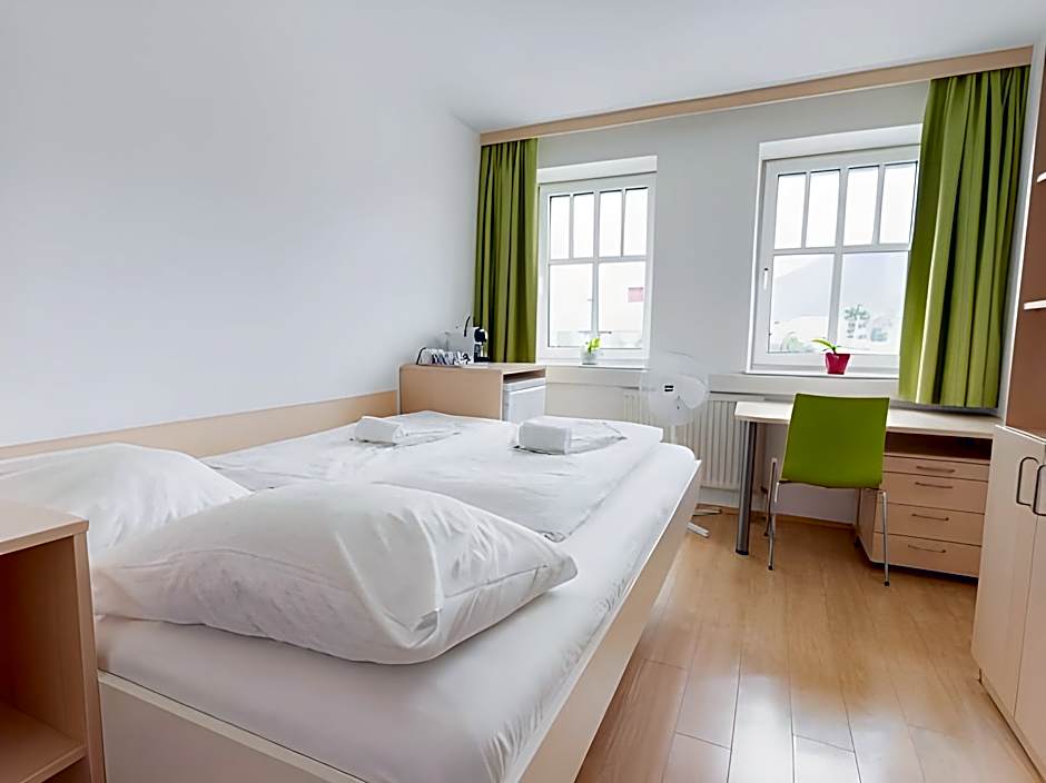 myNext - Riverside Hotel Salzburg