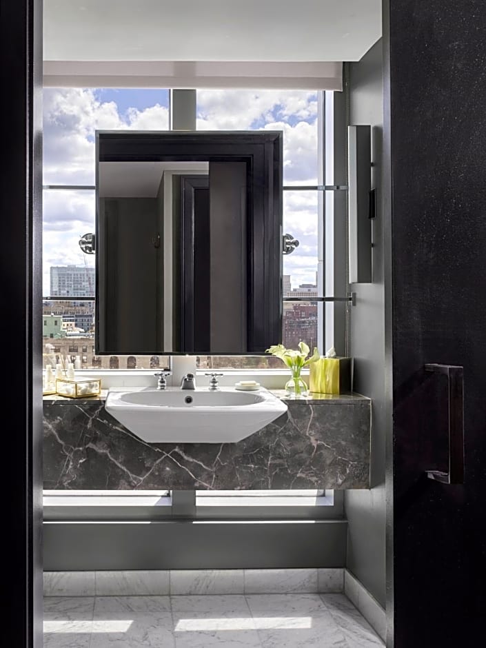 Kimpton Nine Zero, an IHG Hotel
