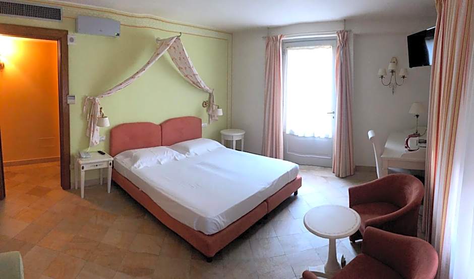 Poggio Radicati Hotel De Charme