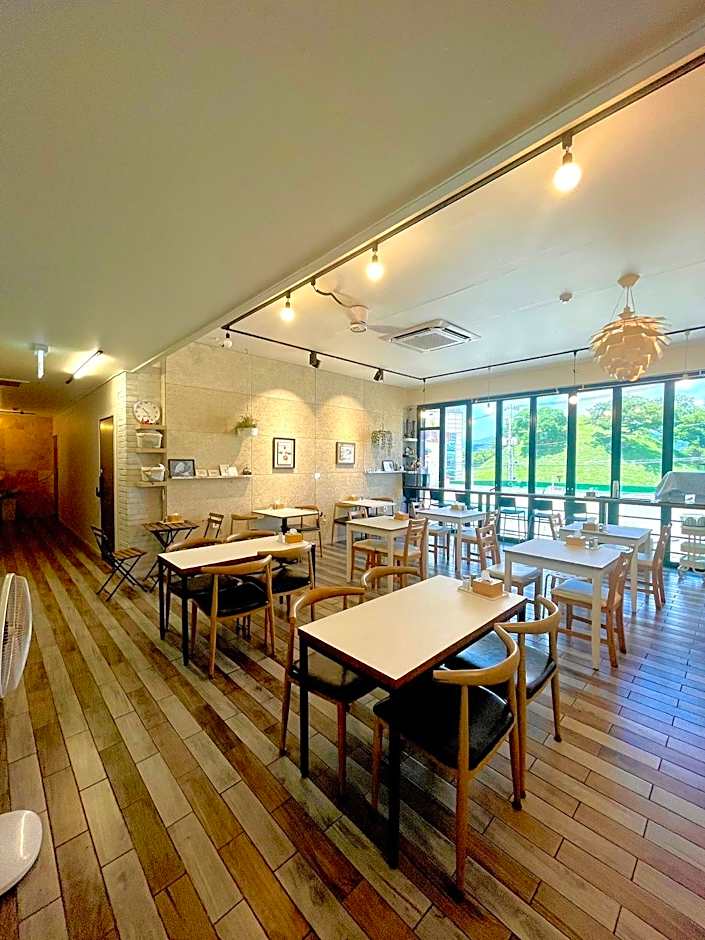 Gyeongju BongwhangMansion