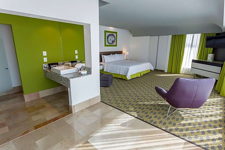 Holiday Inn Queretaro Zona Krystal By IHG