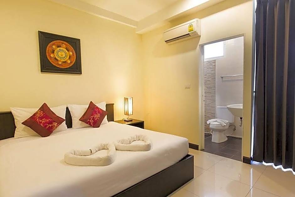 The Elegant Patong Hotel