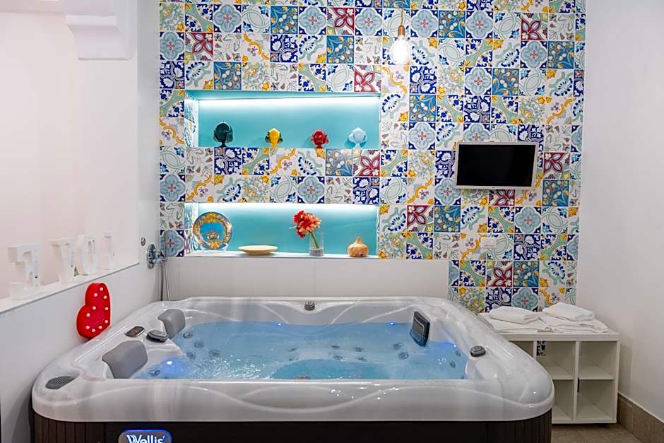 PALAZZO NICOLAUS del BORGO ANTICO