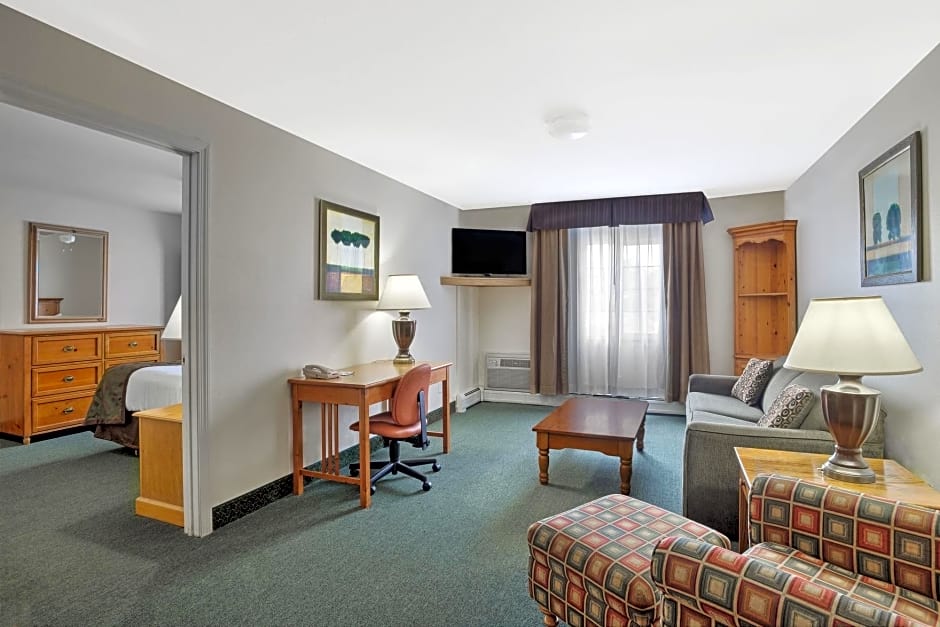 Baymont by Wyndham Essex Burlington Area