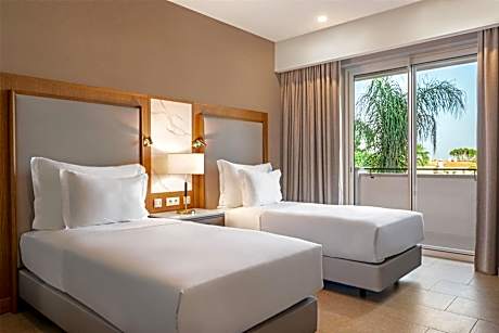 One Bedroom Sunset Suite