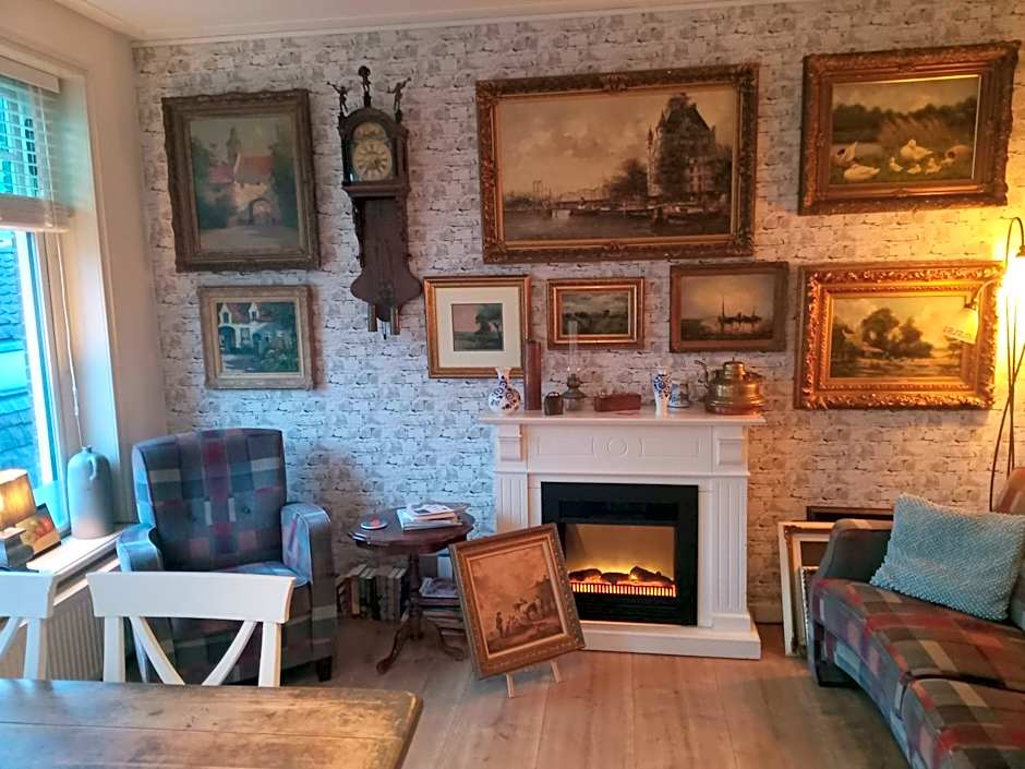 Bed & Breakfast Moments