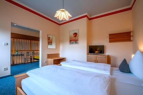 4 Bed Maisonette