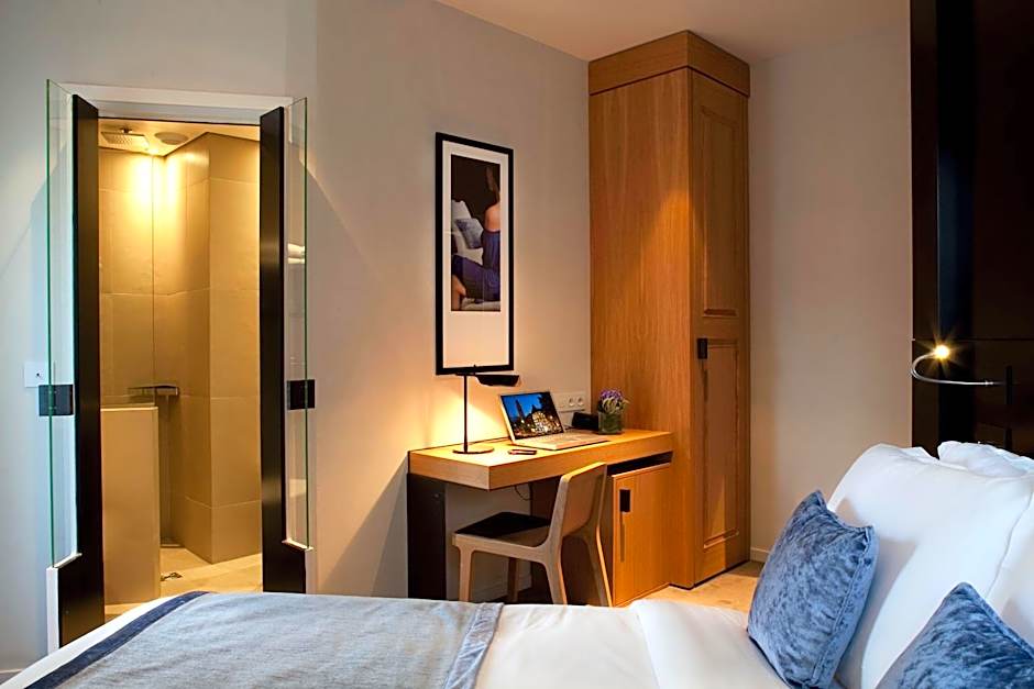 Marceau Champs-Elysées