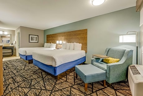 2 QUEEN BEDS,WIFI
