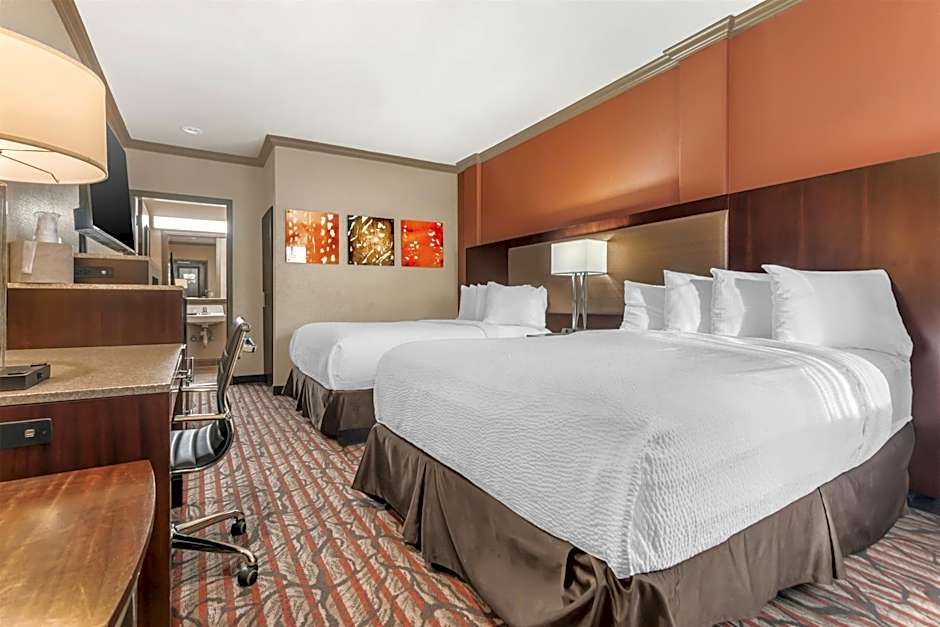 Best Western Plus Brookside Inn