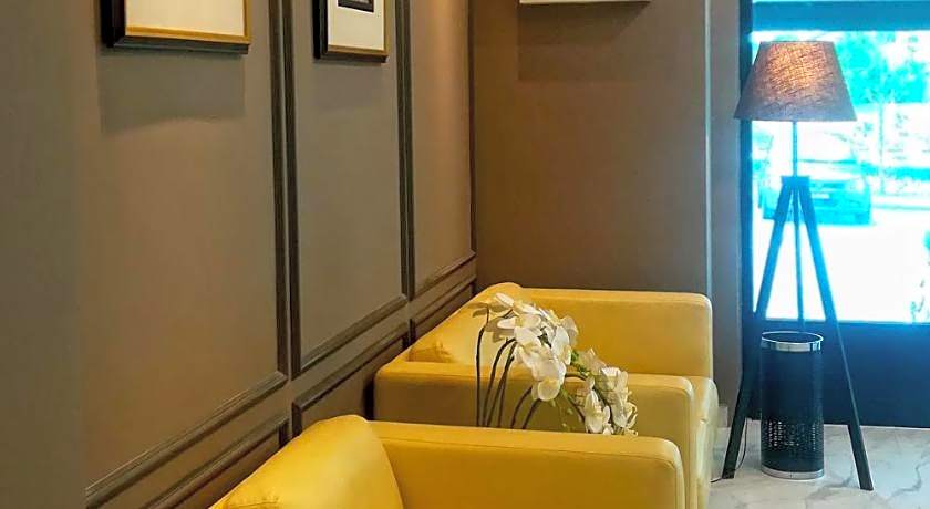 The Loft Plaza Hotel