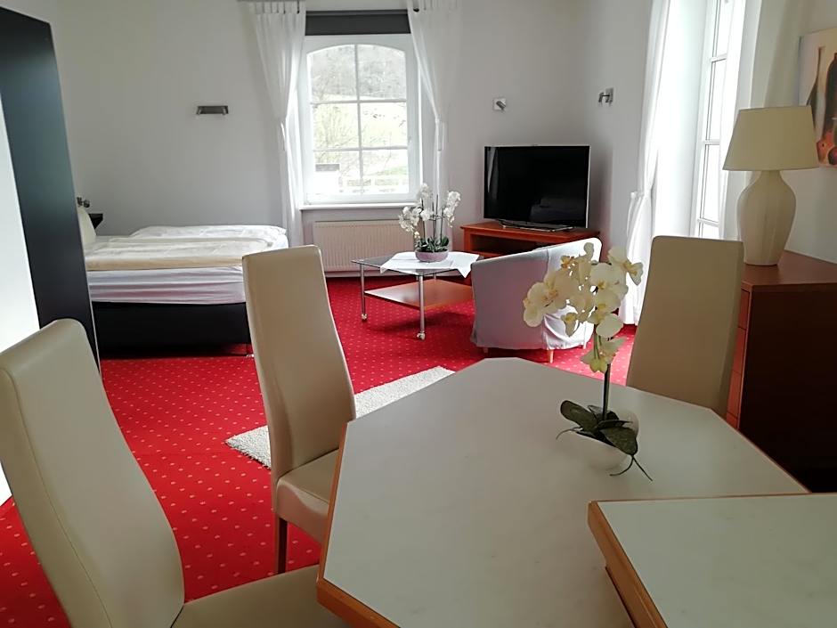 Waldhotel Forsthaus Remstecken