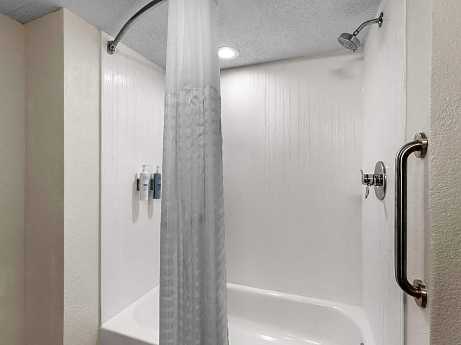 Spark by Hilton Augusta