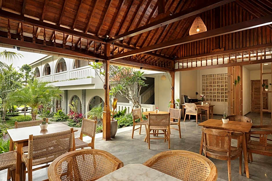 MAHALONA BALI STAY