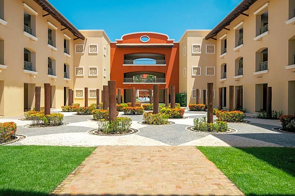 Iberostar Waves Bahia - All Inclusive