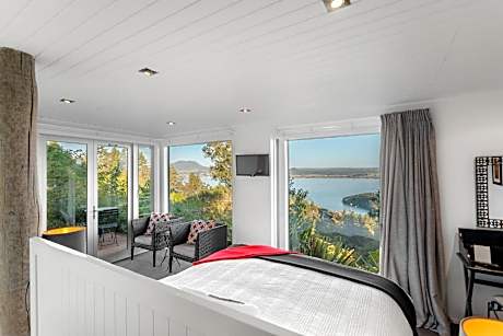 Parawera - King Suite