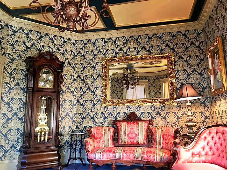 Sara's Bed and Breakfast Inn