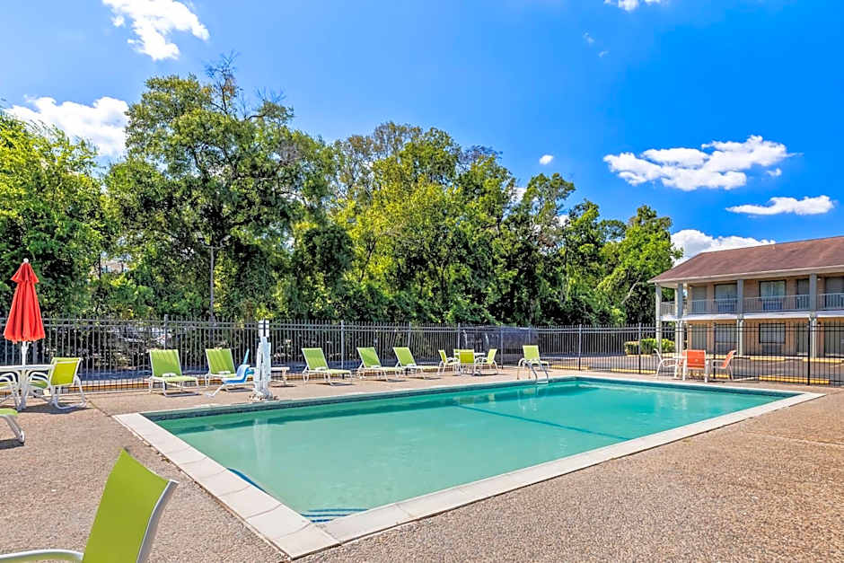 SureStay Plus by Best Western Beaumont