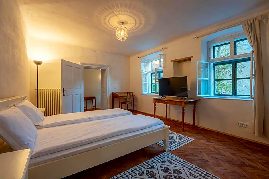 Casa Josef Bacon - La Strada -