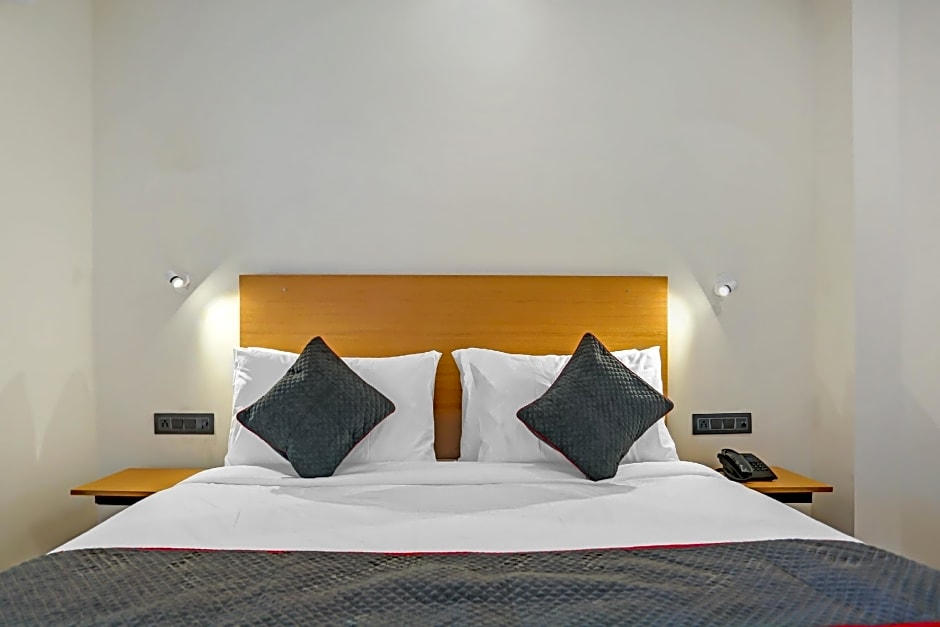 Townhouse The Madhav Sector 58 Noida Near ISKCON Temple Noida