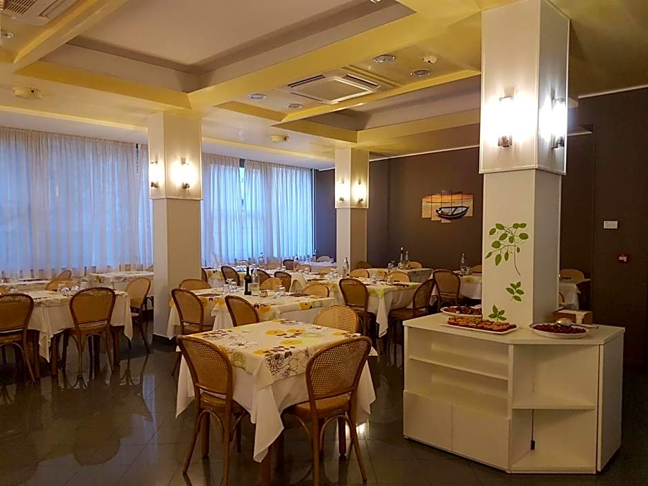 Hotel Desire'