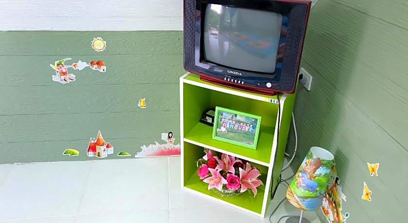 A Houses Homestay