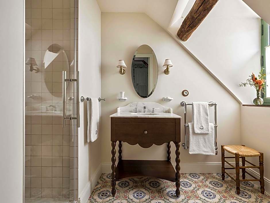 Abbaye des Vaux De Cernay un hotel Paris Society Collection