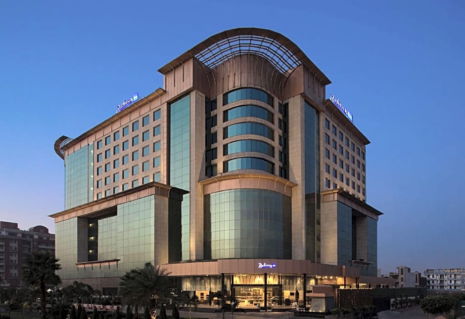 Hotel Radisson Blu Kaushambi Delhi NCR