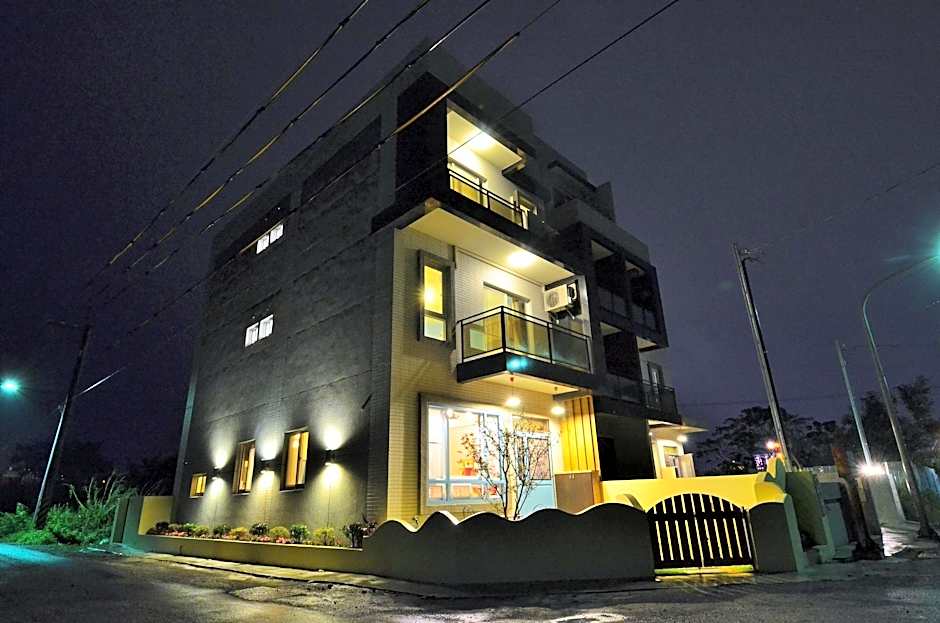 I'm Here B&B-Peng's family