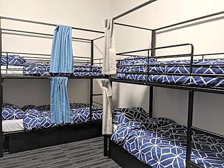 Bed in 10-Bed Mixed Dormitory Room