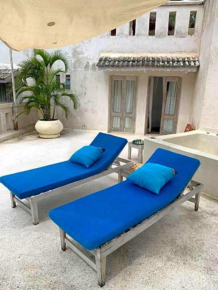 The Villa Luxury Suites Hotel