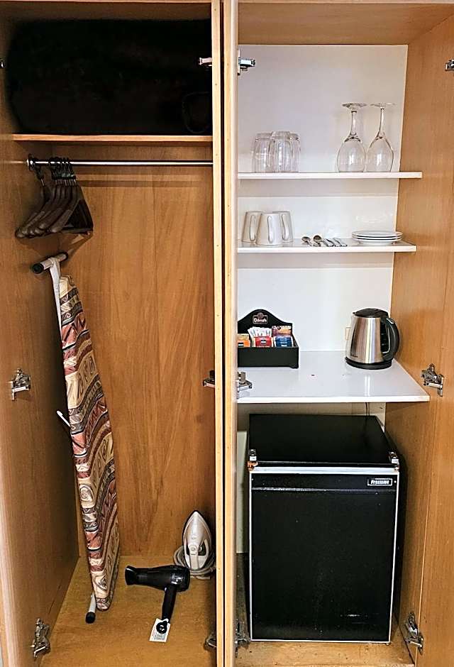 Auto Lodge Motor Inn